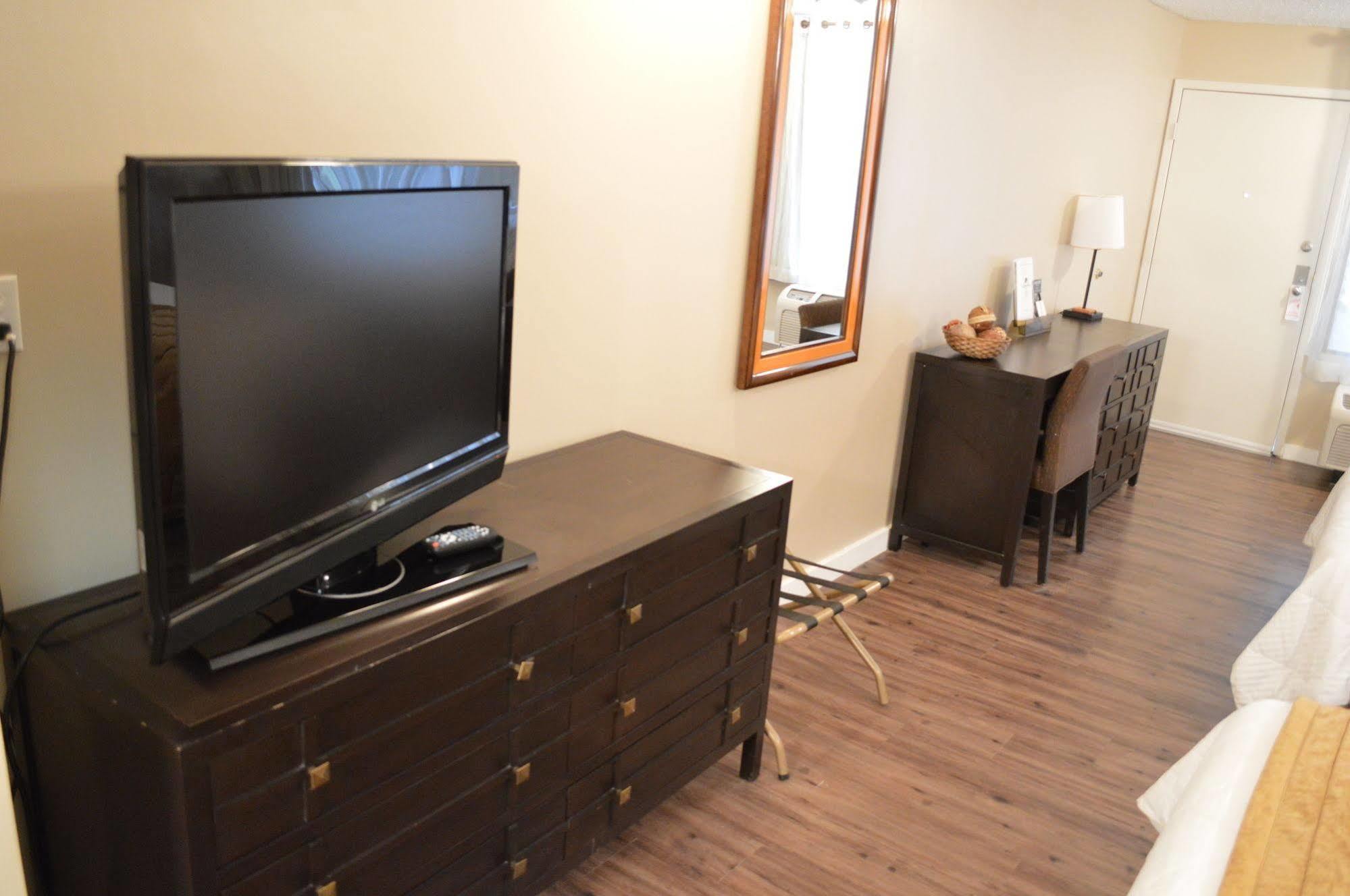 Laramie Valley Inn Extérieur photo