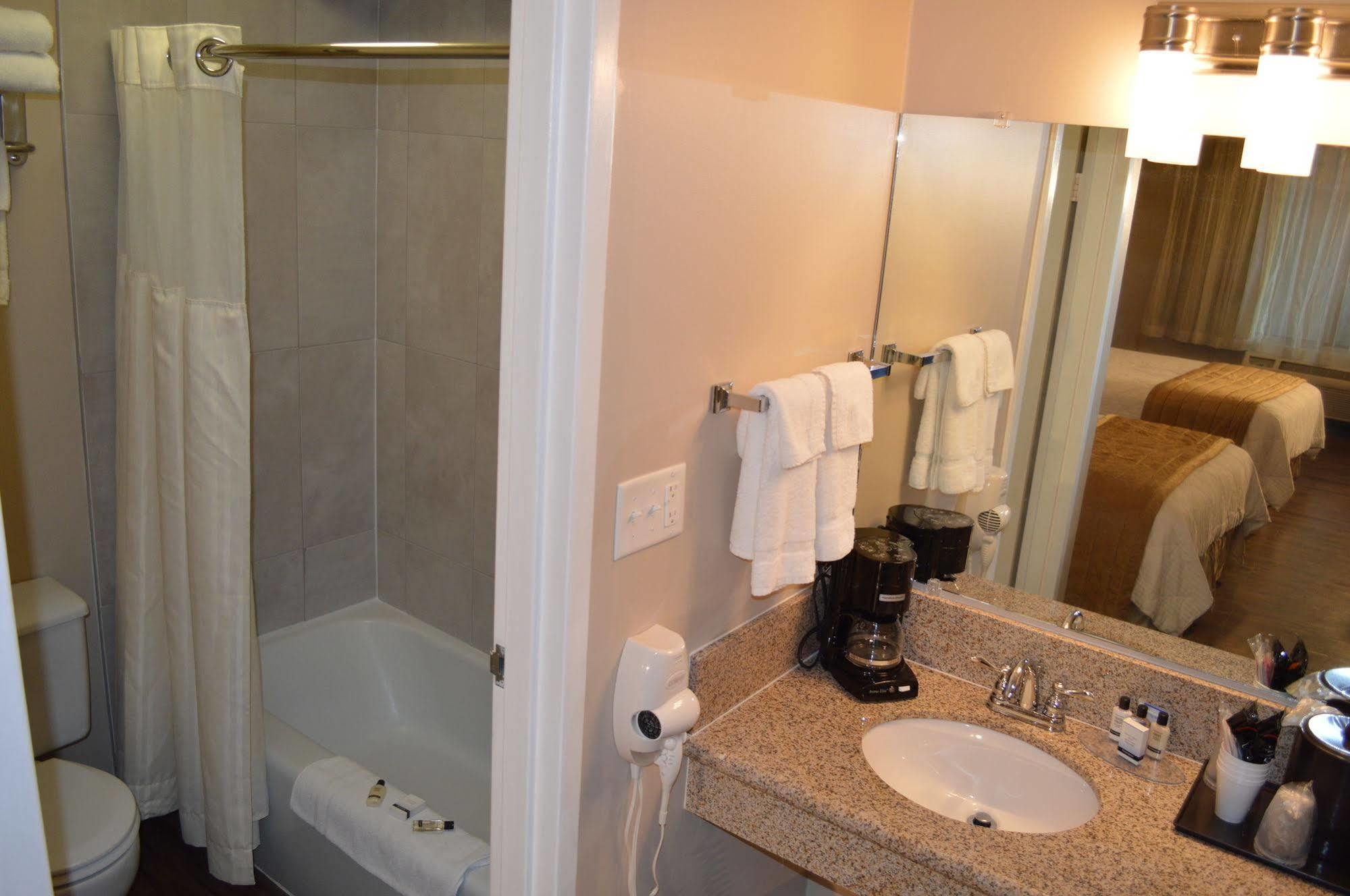 Laramie Valley Inn Extérieur photo